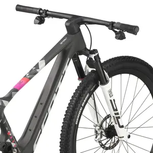 Descubra a Bicicleta SCOTT Spark RC World Cup EVO com Suspensão RockShox SID Ultimate e Flight Assistant Ultimate personalizado com 120 mm de curso.